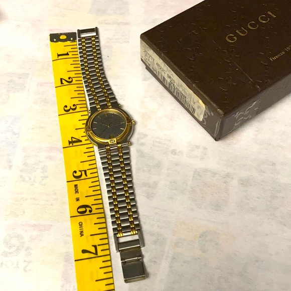 GUCCI Vintage Collection 9000M quartz wristwatch women’s men's dial gray - Picture 10 of 12